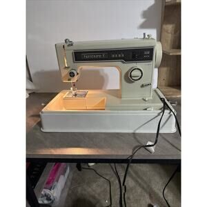 Sears Kenmore Sewing Machine 158.13571